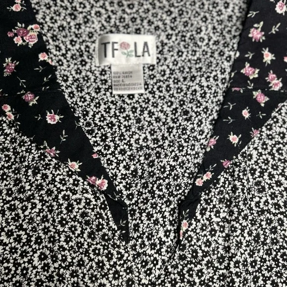 TF•LA Black & White Floral Maxi Dress | Boho Chic Italy-Inspired Look | Size L - Picture 2 of 10